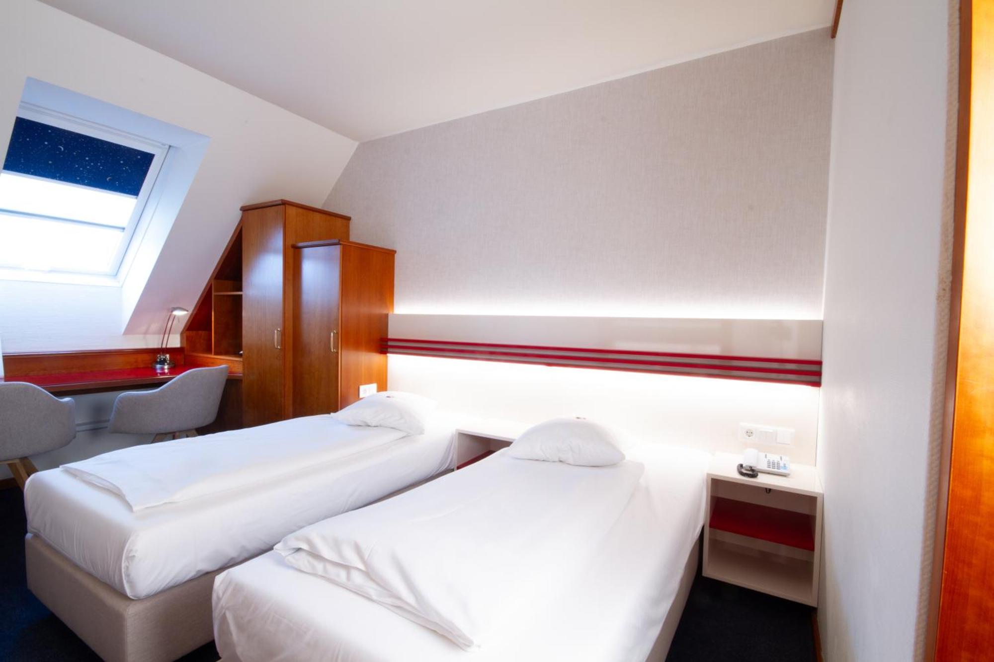 Vienna Sporthotel ภายนอก รูปภาพ