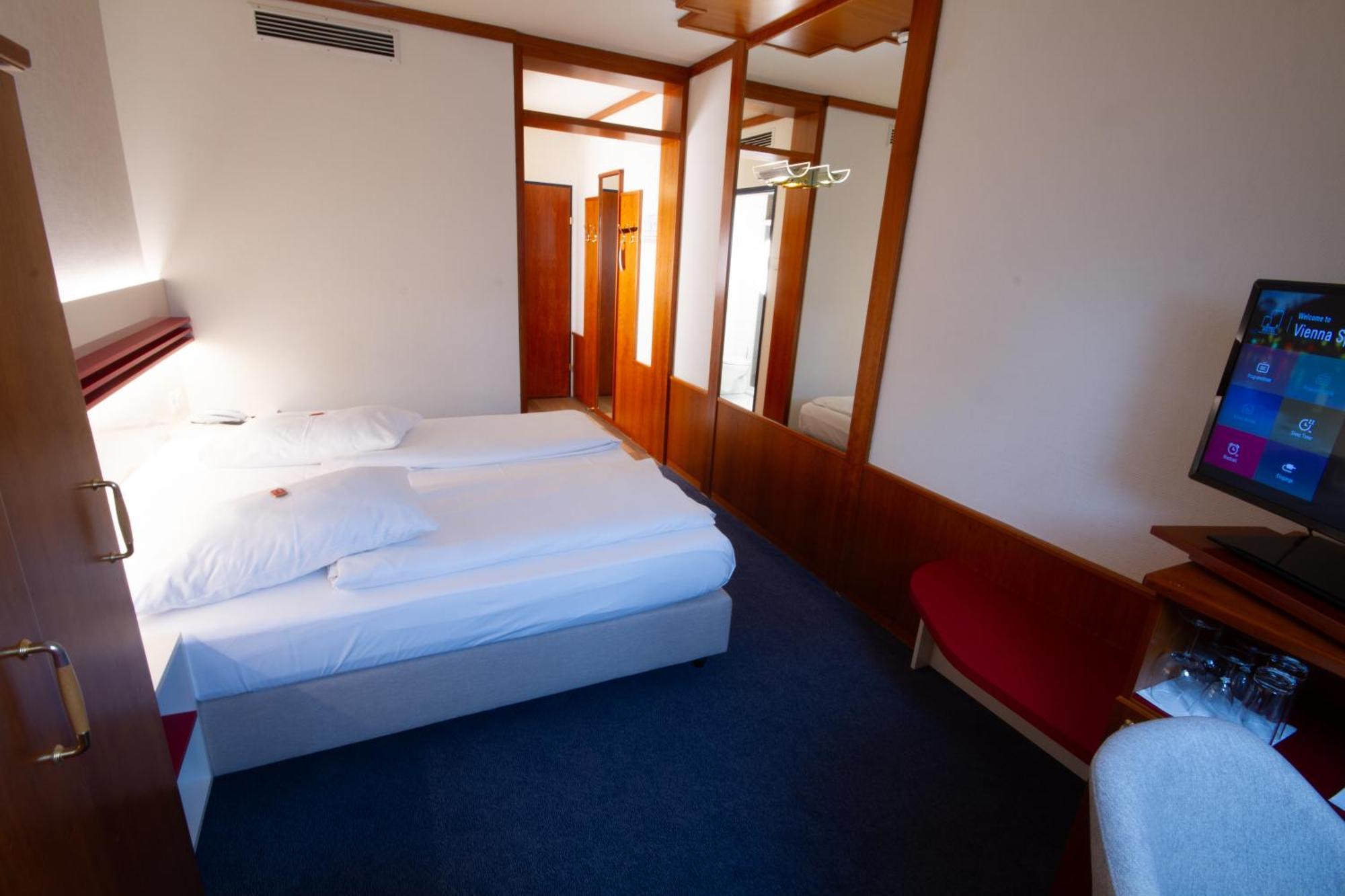 Vienna Sporthotel ภายนอก รูปภาพ