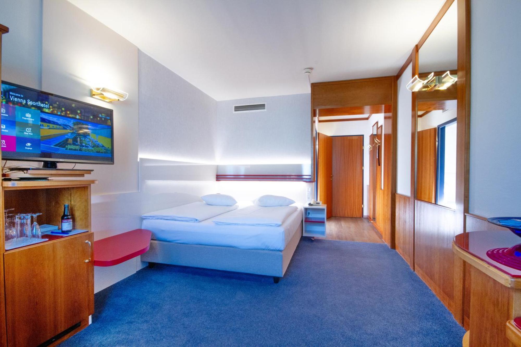 Vienna Sporthotel ภายนอก รูปภาพ