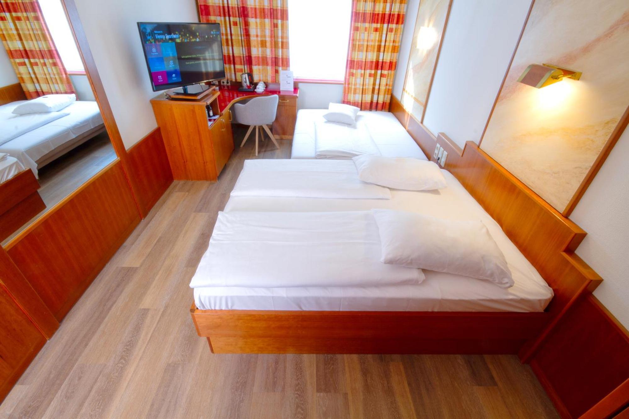 Vienna Sporthotel ภายนอก รูปภาพ