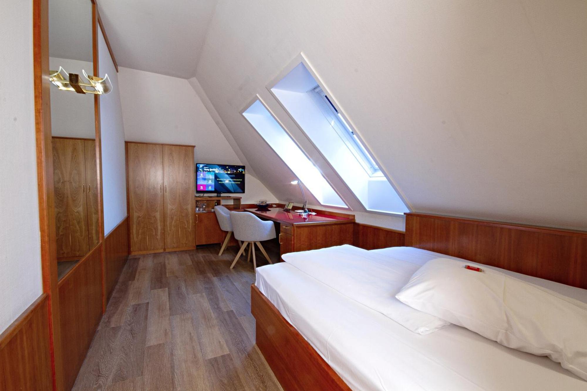 Vienna Sporthotel ภายนอก รูปภาพ