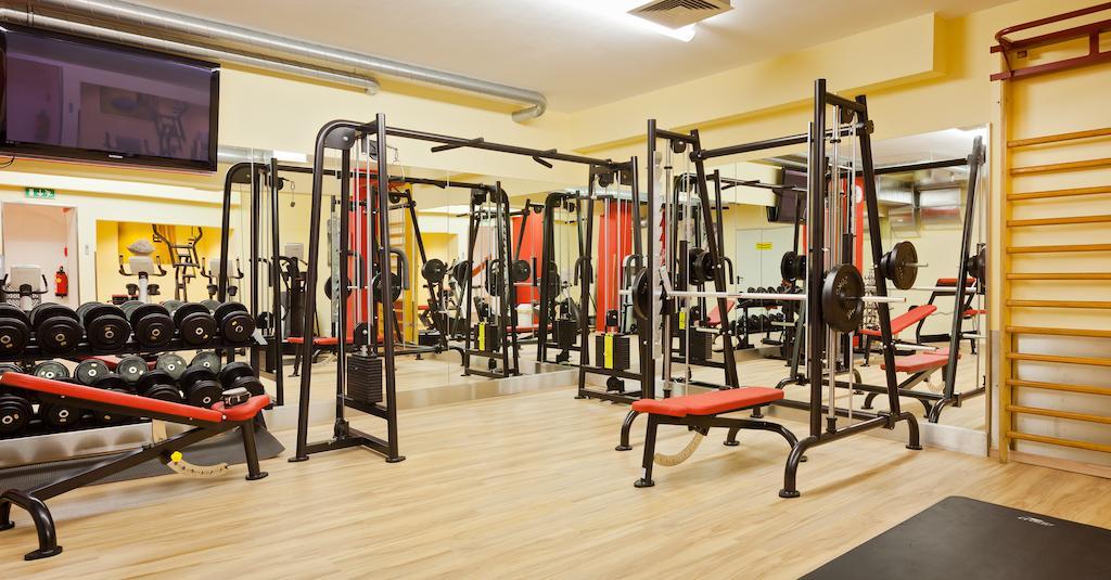 Vienna Sporthotel ภายนอก รูปภาพ